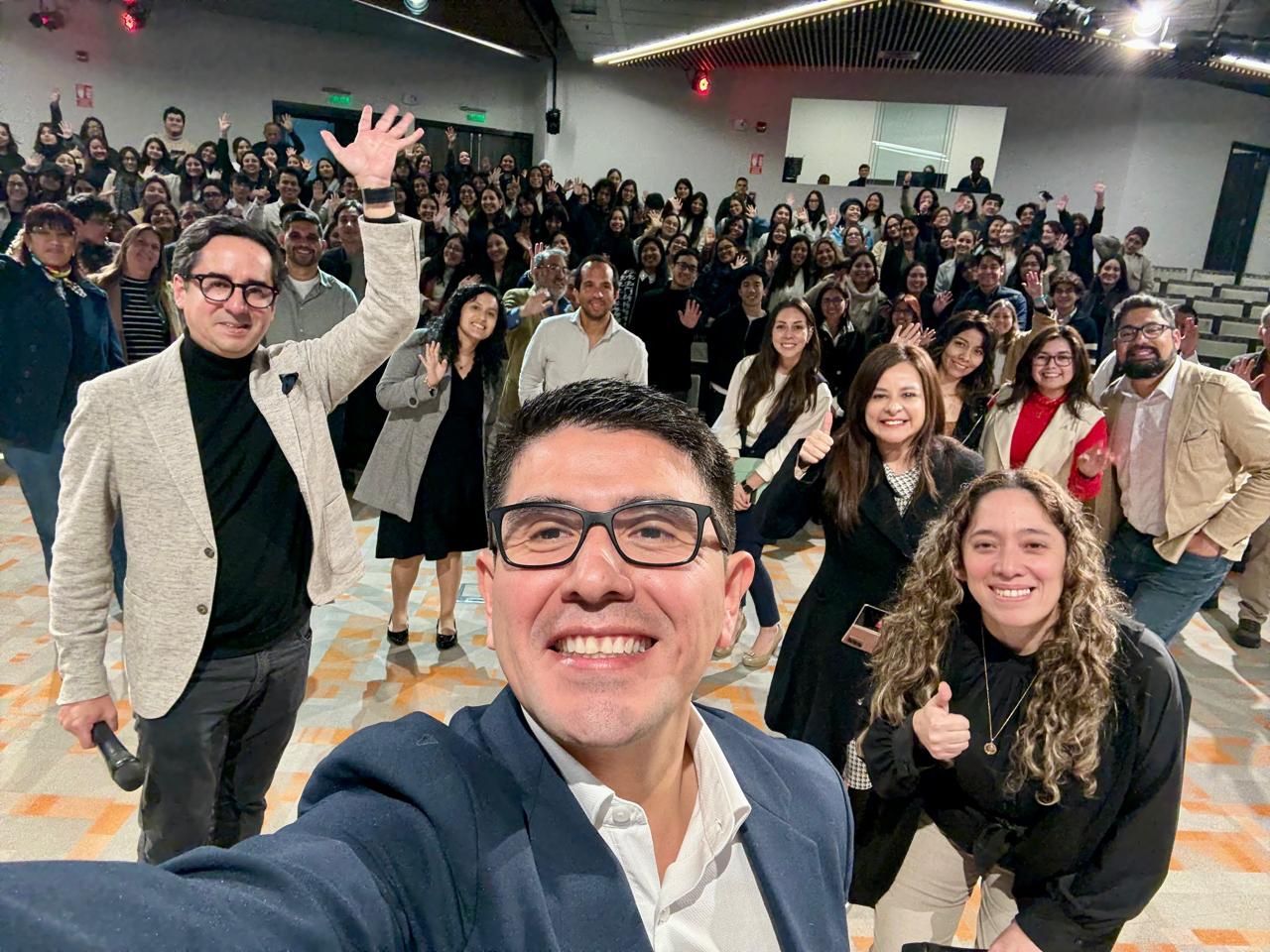 1er CI Summit: “El Poder de Comunicar desde Adentro"